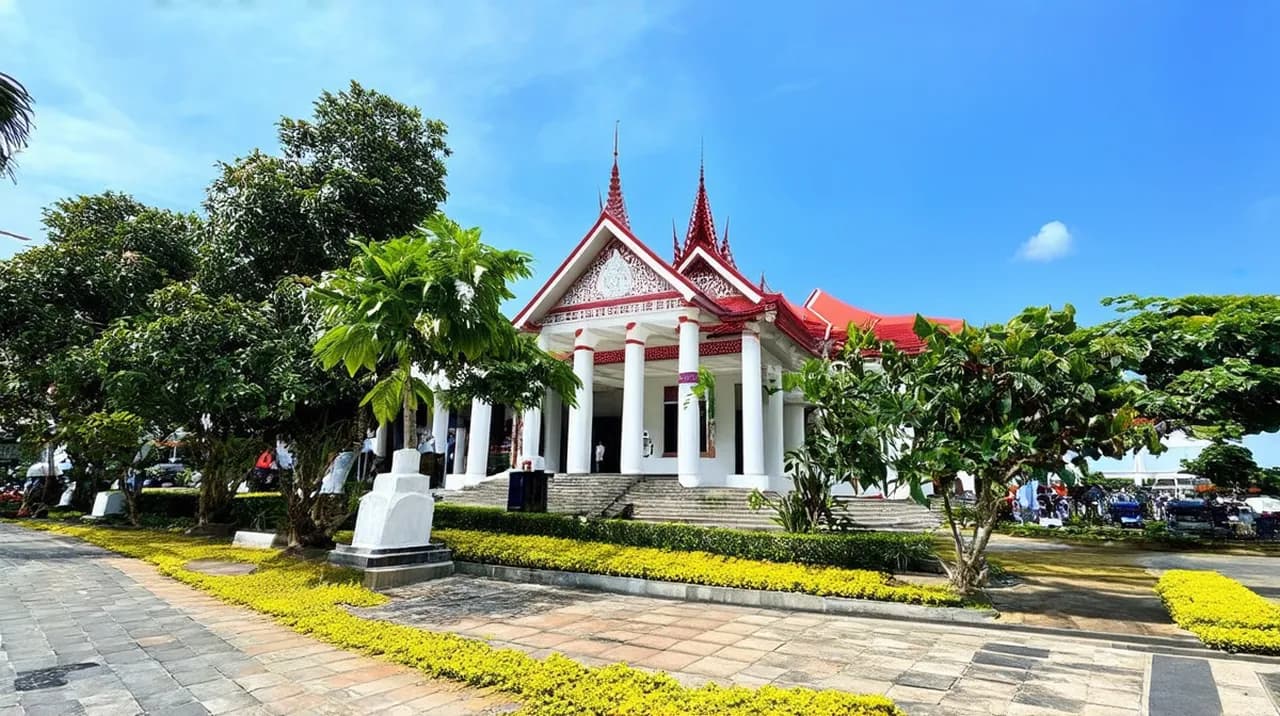 Best Free Walking Tours Balikpapan: Explore the City