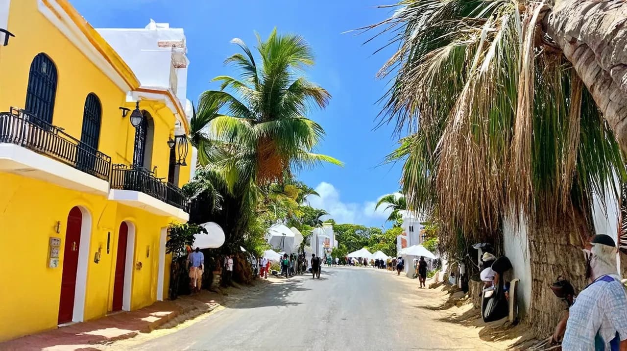 Best Free Walking Tours Cape Coast: Discover History