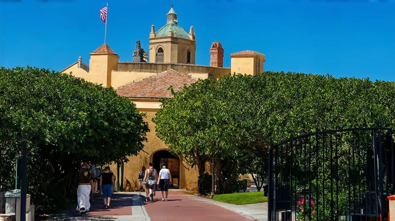 Best Free Walking Tours St Augustine: Uncover History