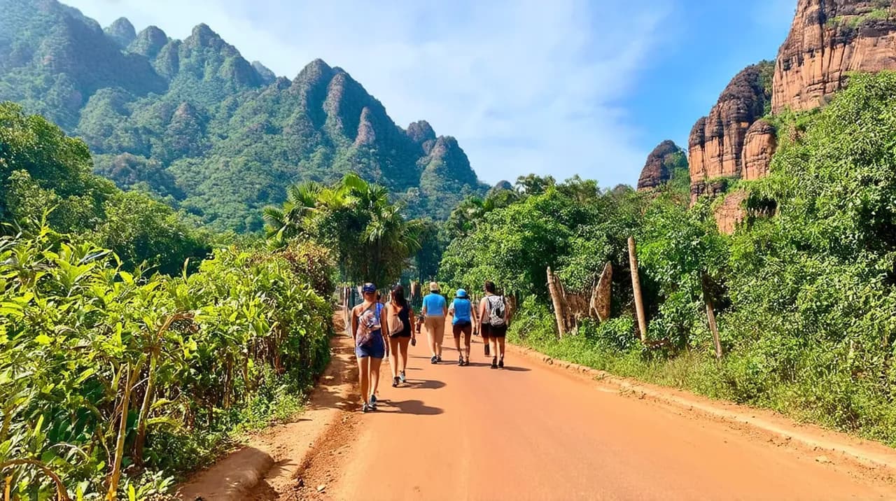 Best Free Walking Tours Viñales: Explore the Valley on Foot