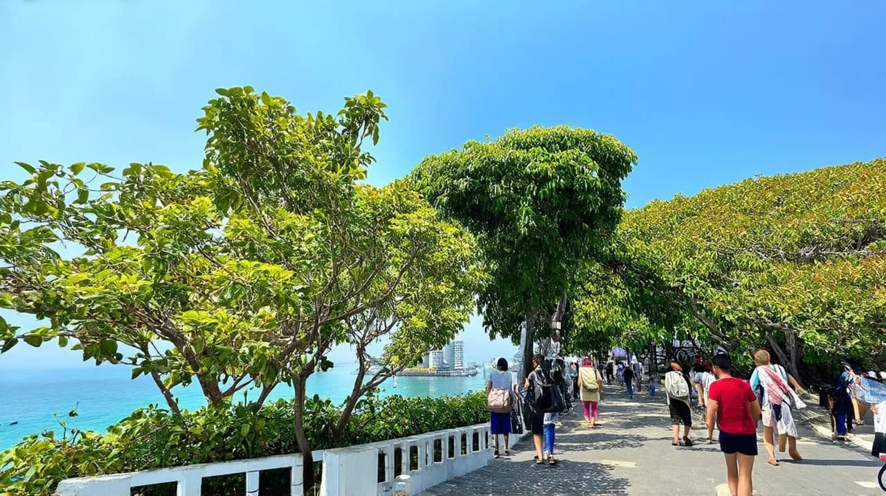 Best Free Walking Tours Vung Tau: Discover the Coast