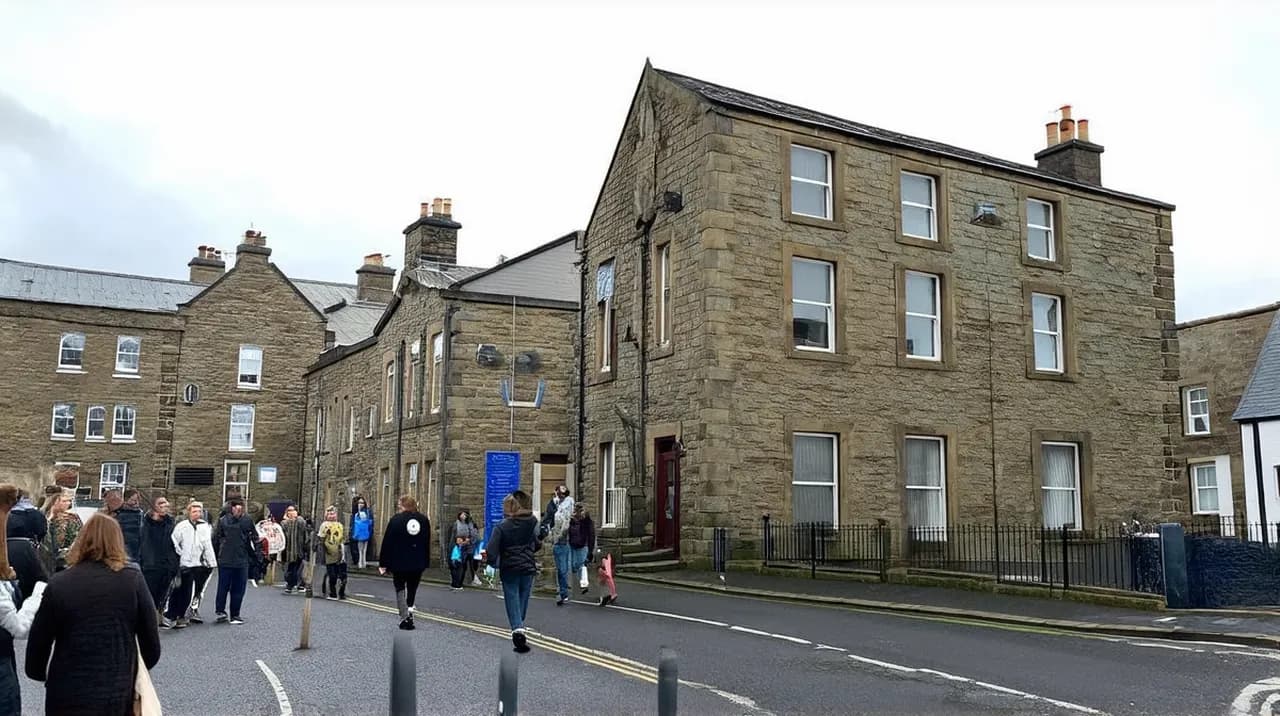 Free Guided Walking Tours Derry (Londonderry)