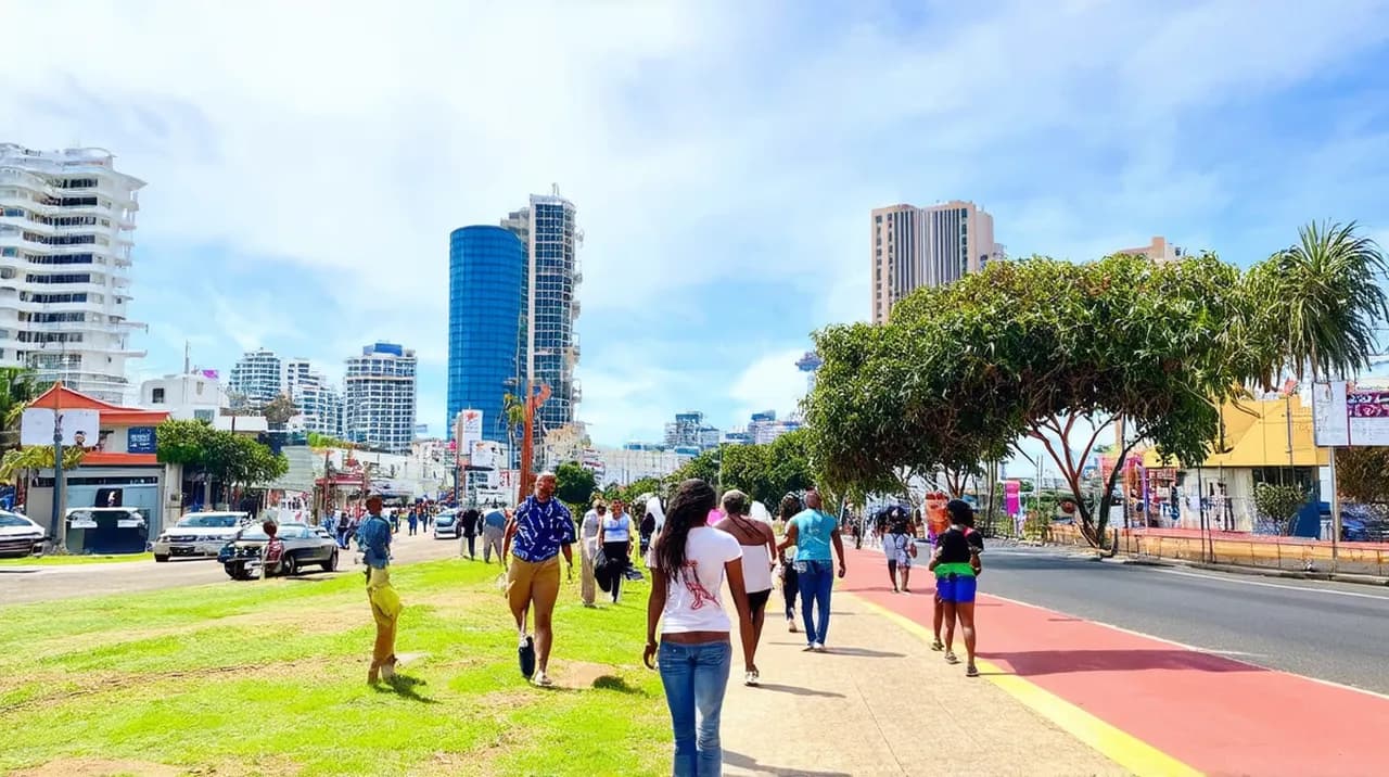 Free Guided Walking Tours Durban: Explore on Foot