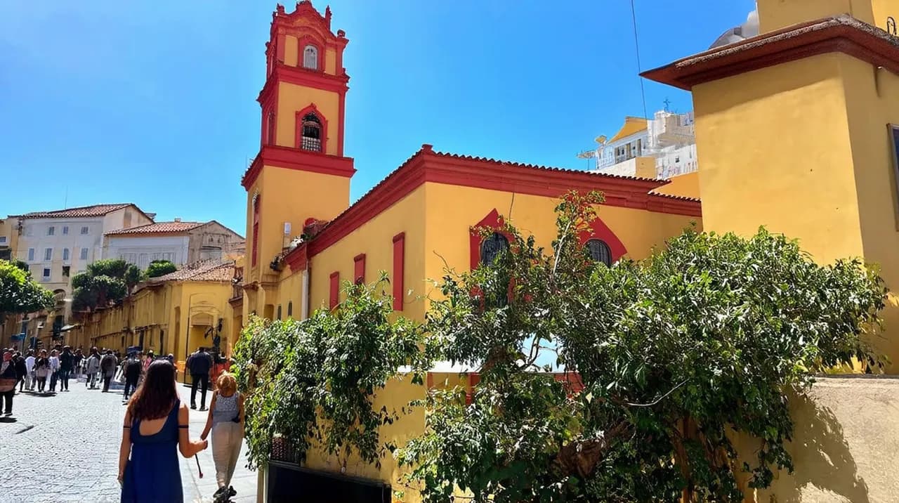 Free Guided Walking Tours Leticia: Explore Nature and Culture