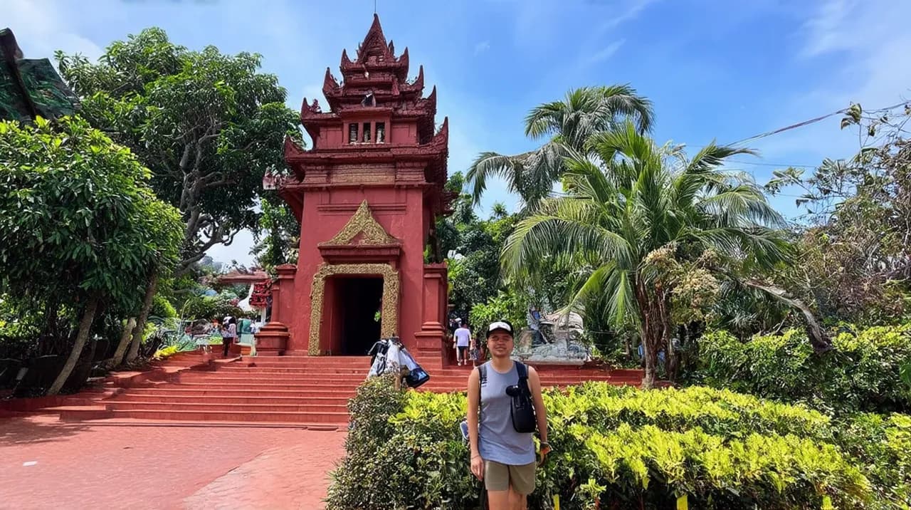 Free Guided Walking Tours Mataram: Explore the City