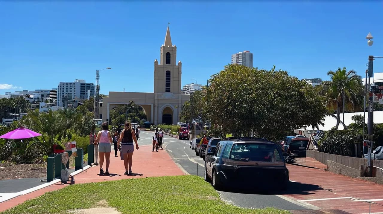 Free Guided Walking Tours Townsville: Discover the City