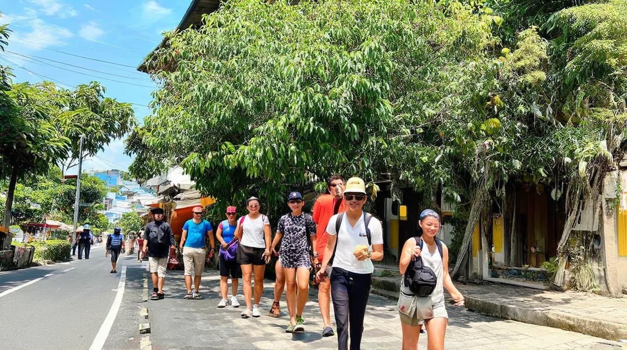 Free Guided Walking Tours Trat: Explore the Charm