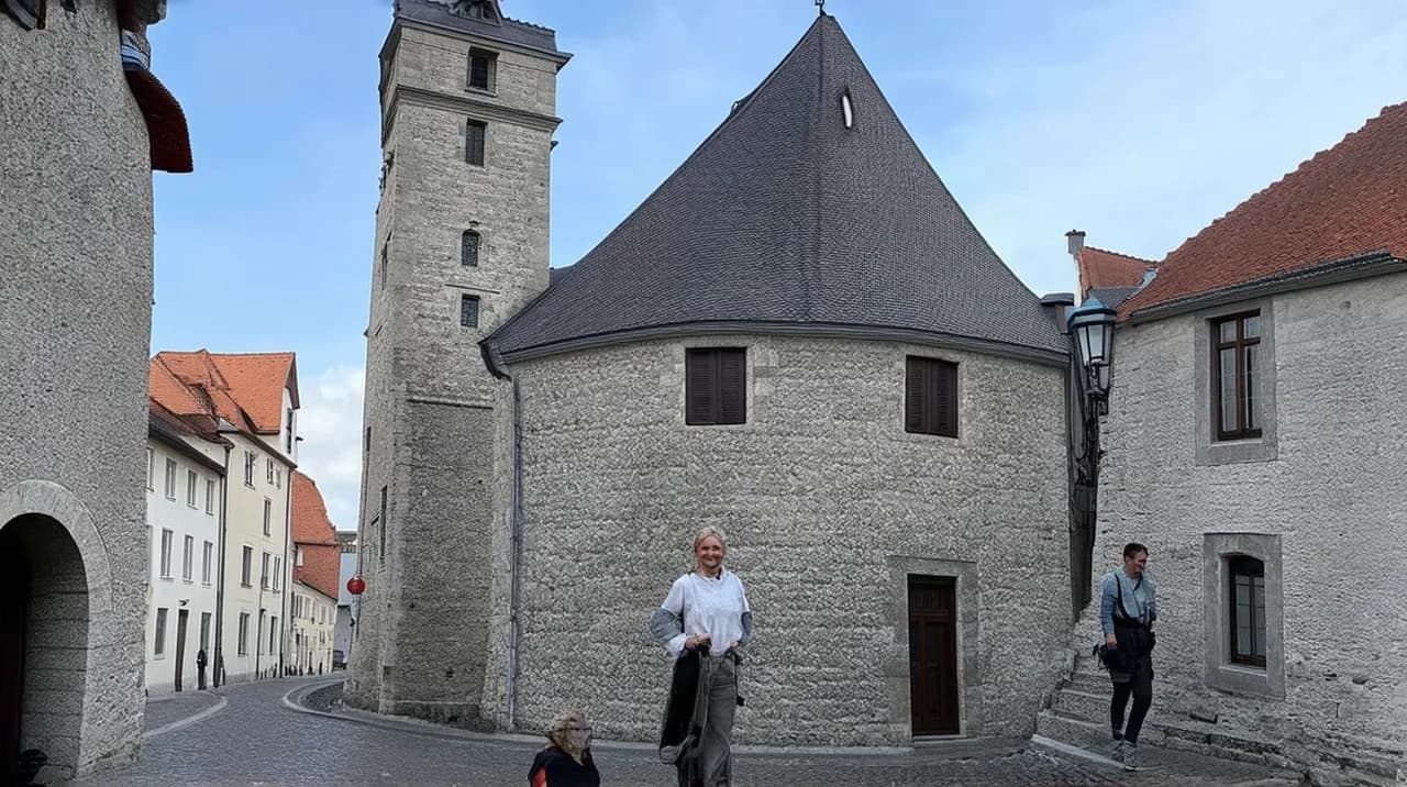 Free Guided Walking Tours Visby: Explore the Island