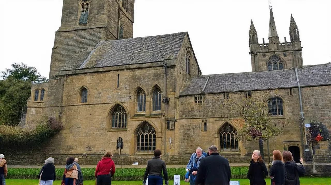 Free Historical Walking Tours Canterbury: Discover the Past