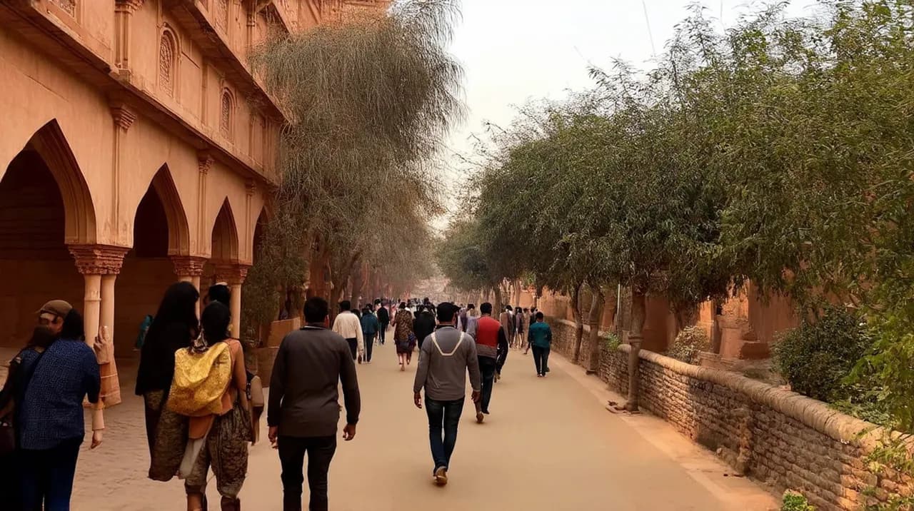 Free Historical Walking Tours Lahore: Explore the Past