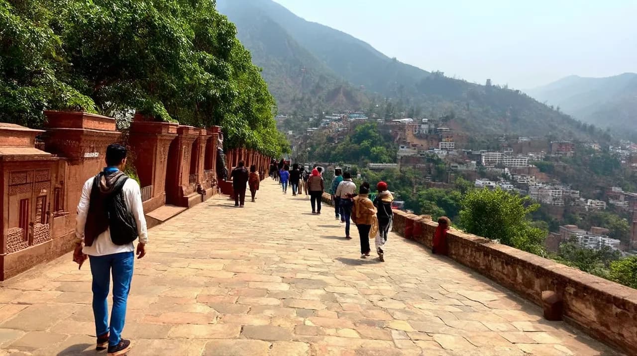 Free Historical Walking Tours Rishikesh: Discover the Past