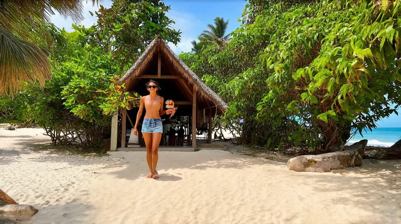 Free Walking Tour Itinerary Gili Meno: Discover Paradise