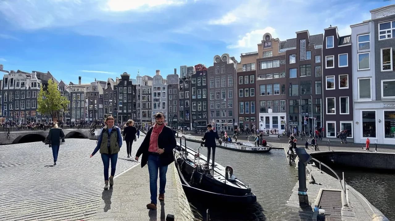Free Walking Tours Rotterdam: Experience the City on Foot