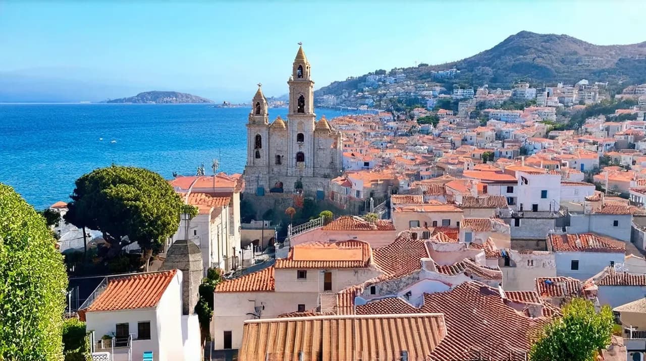 Free Walking Tours Santa Catalina: Explore on Foot