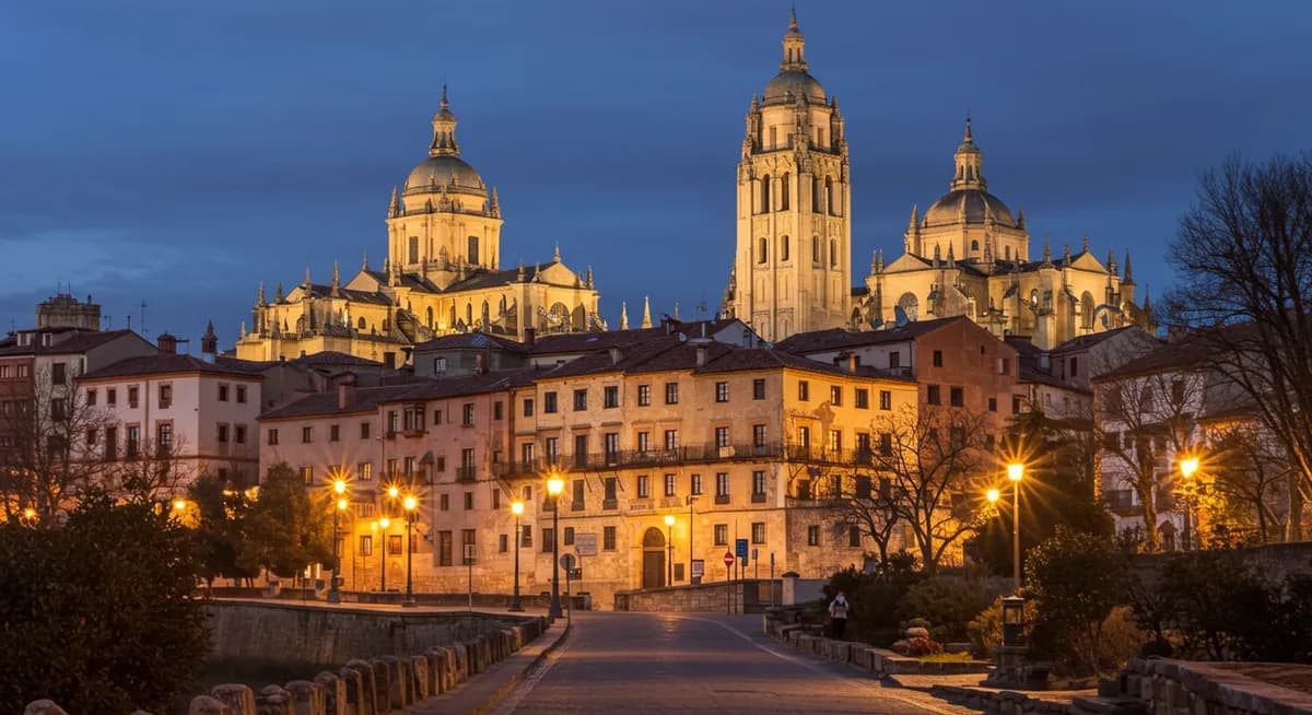 Segovia Free Walking Tour Tips: Explore Like a Pro!