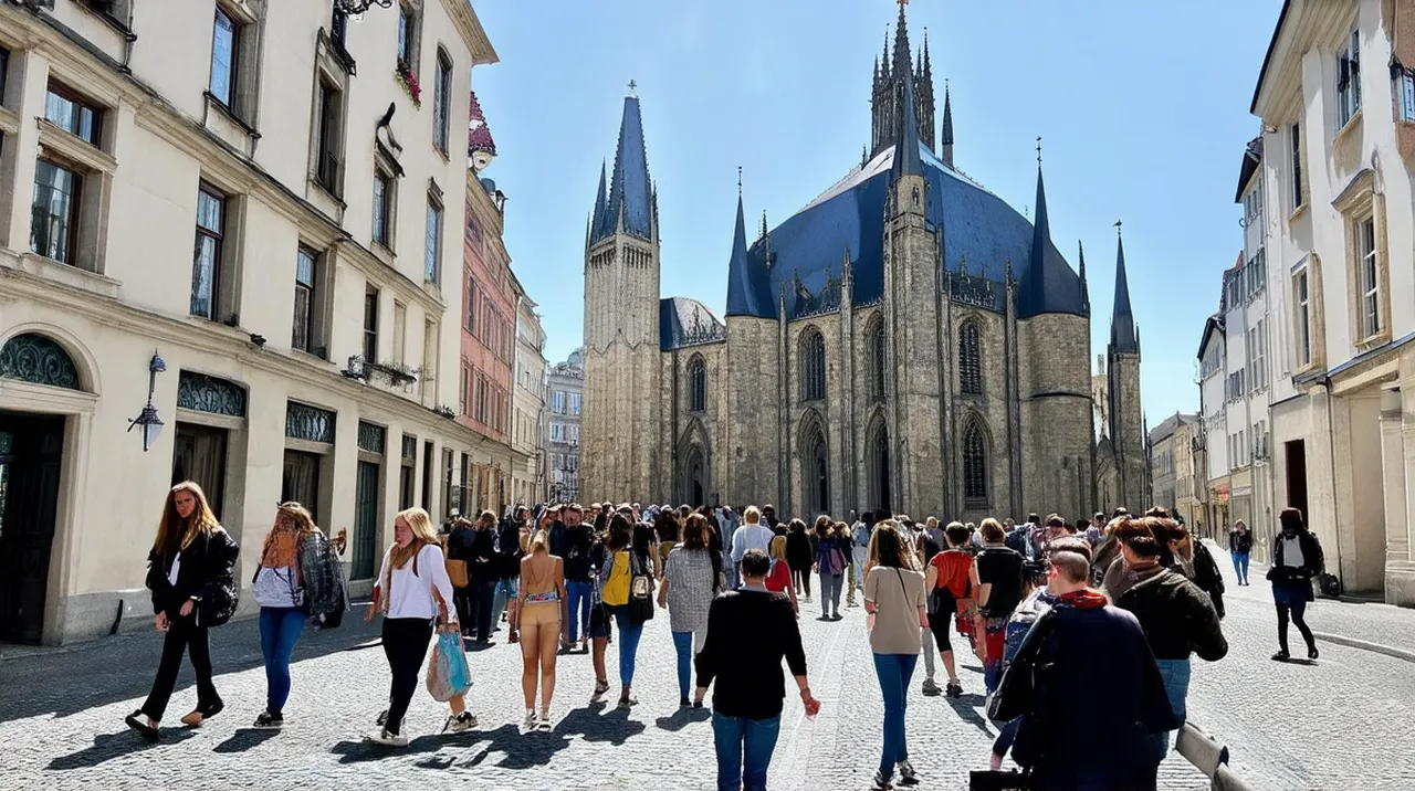 Best Free Walking Tours Orléans: Explore the City