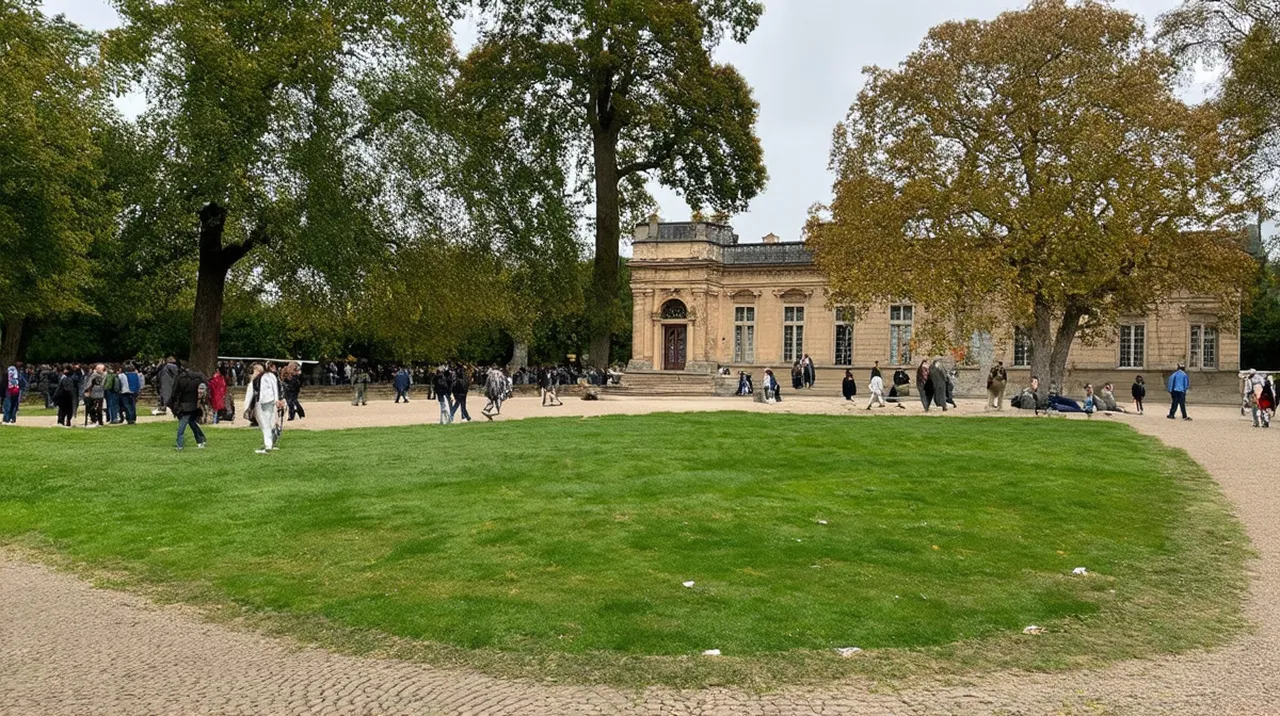 Free Guided Walking Tours Fontainebleau