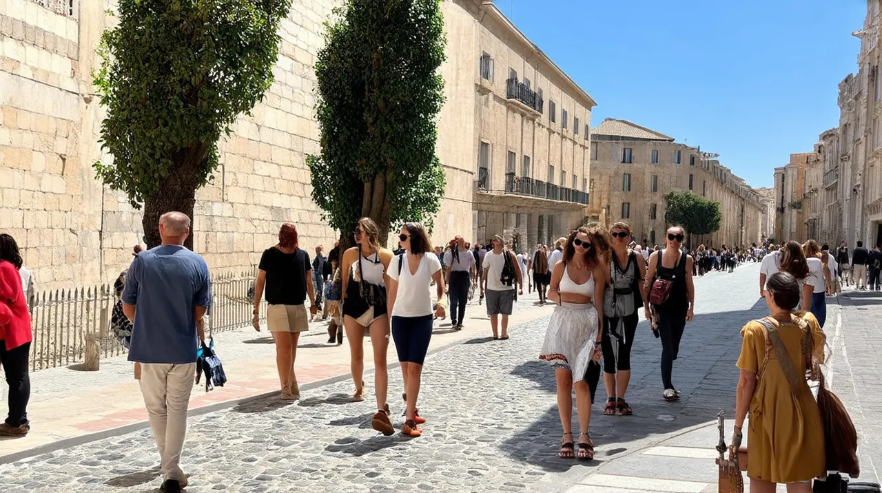 Free Historical Walking Tours Marseille: Discover the Past