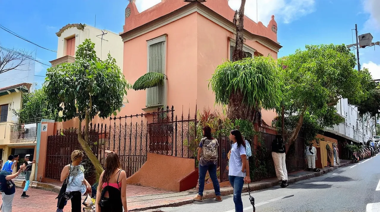 Free Historical Walking Tours Providencia