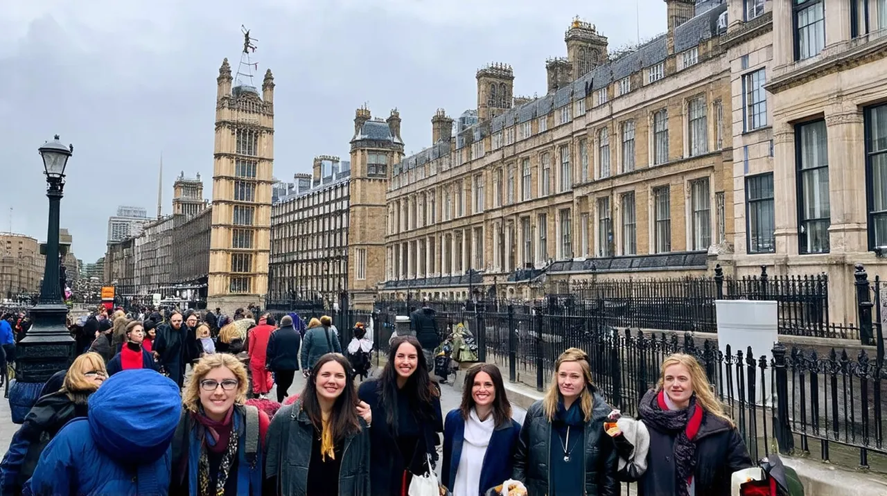 Free Walking Tours London: Discover the City for Free