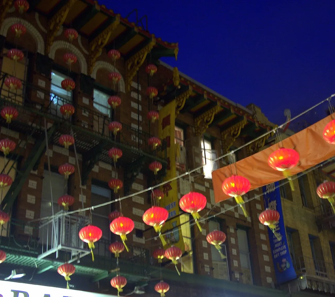 2. Stroll Through Fisherman’s Wharf and Pier 39