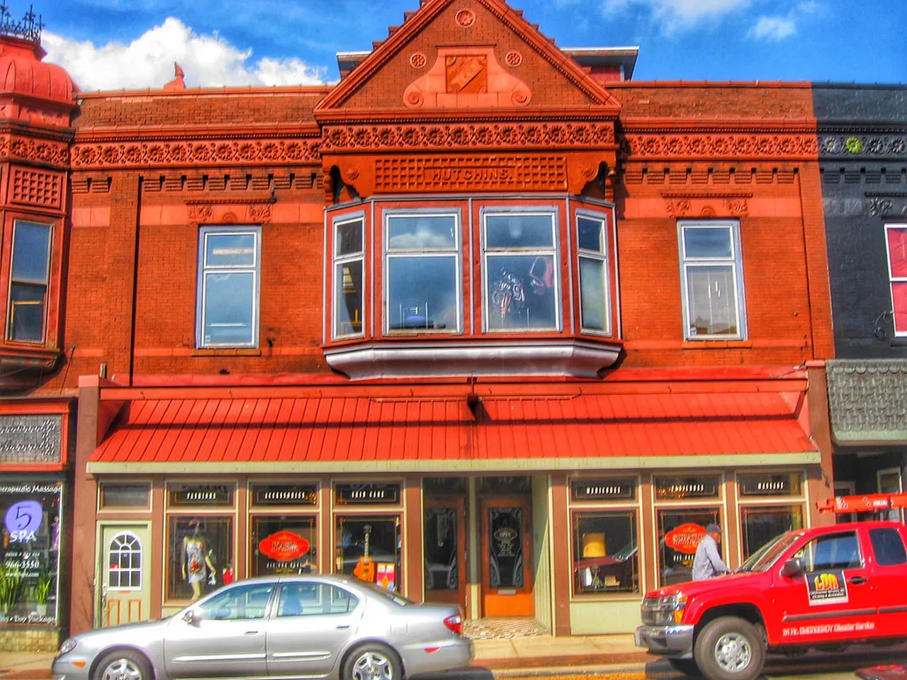4. Explore State Street and Its Architectural Marvels