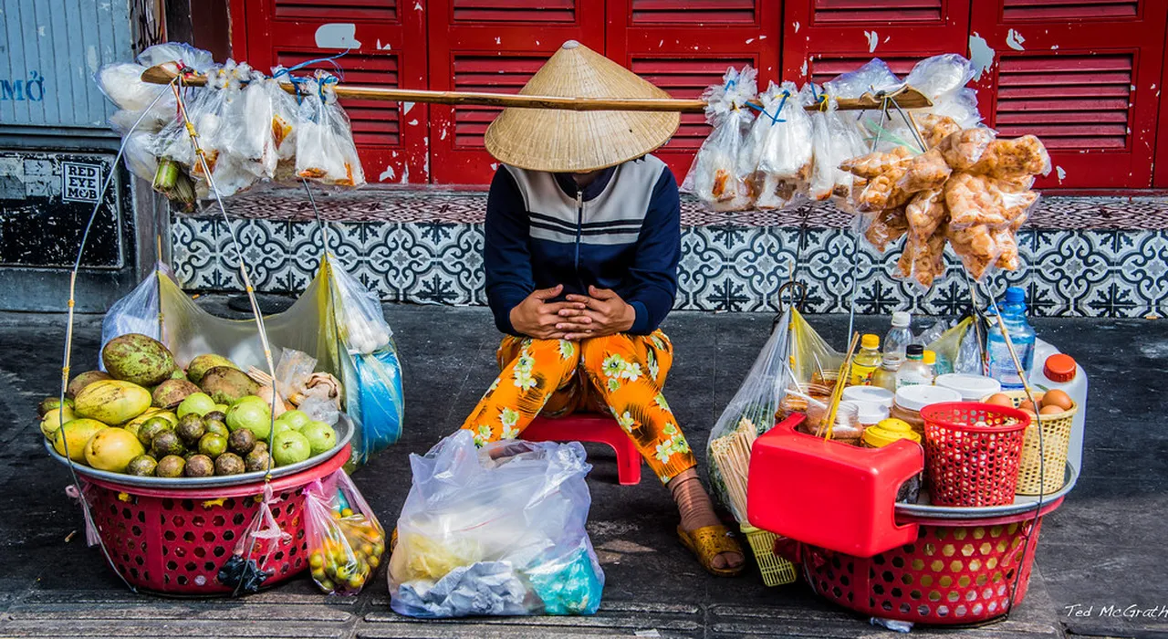 5. Venture into the Local Neighborhoods Beyond the Tourist Trail
