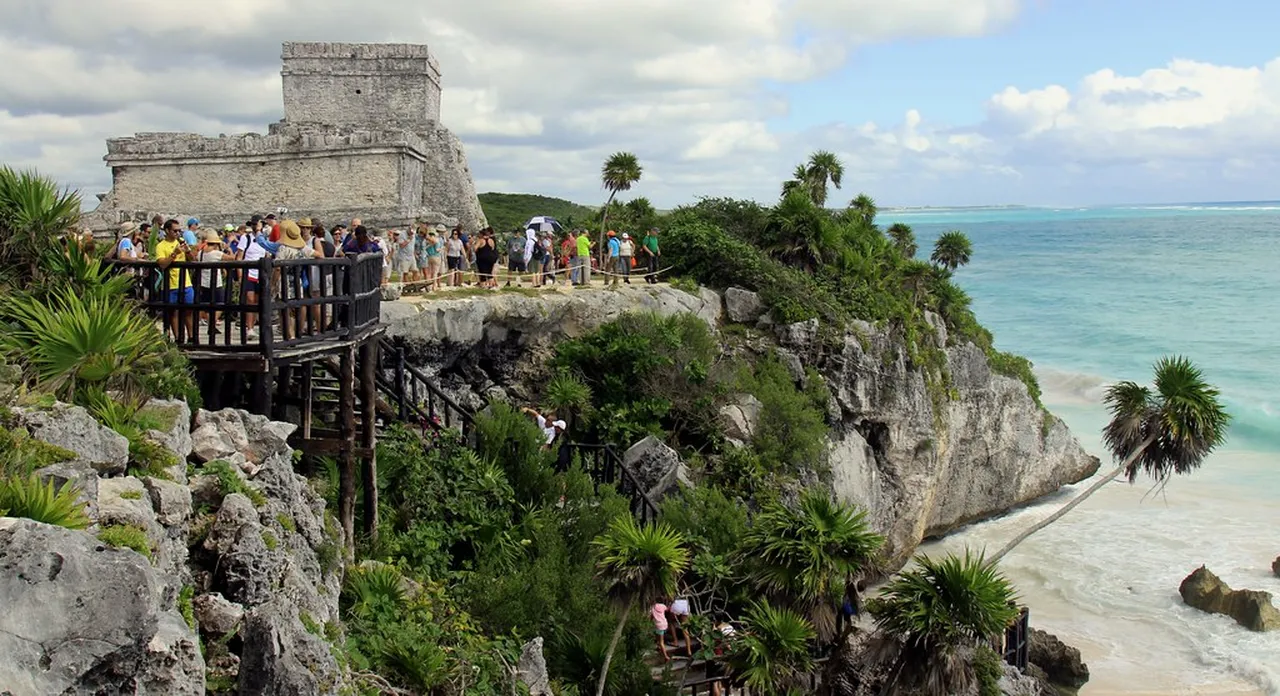 3. Explore the Streets of Tulum Downtown